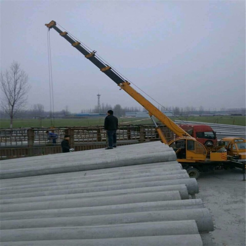 How to store cement poles correctly